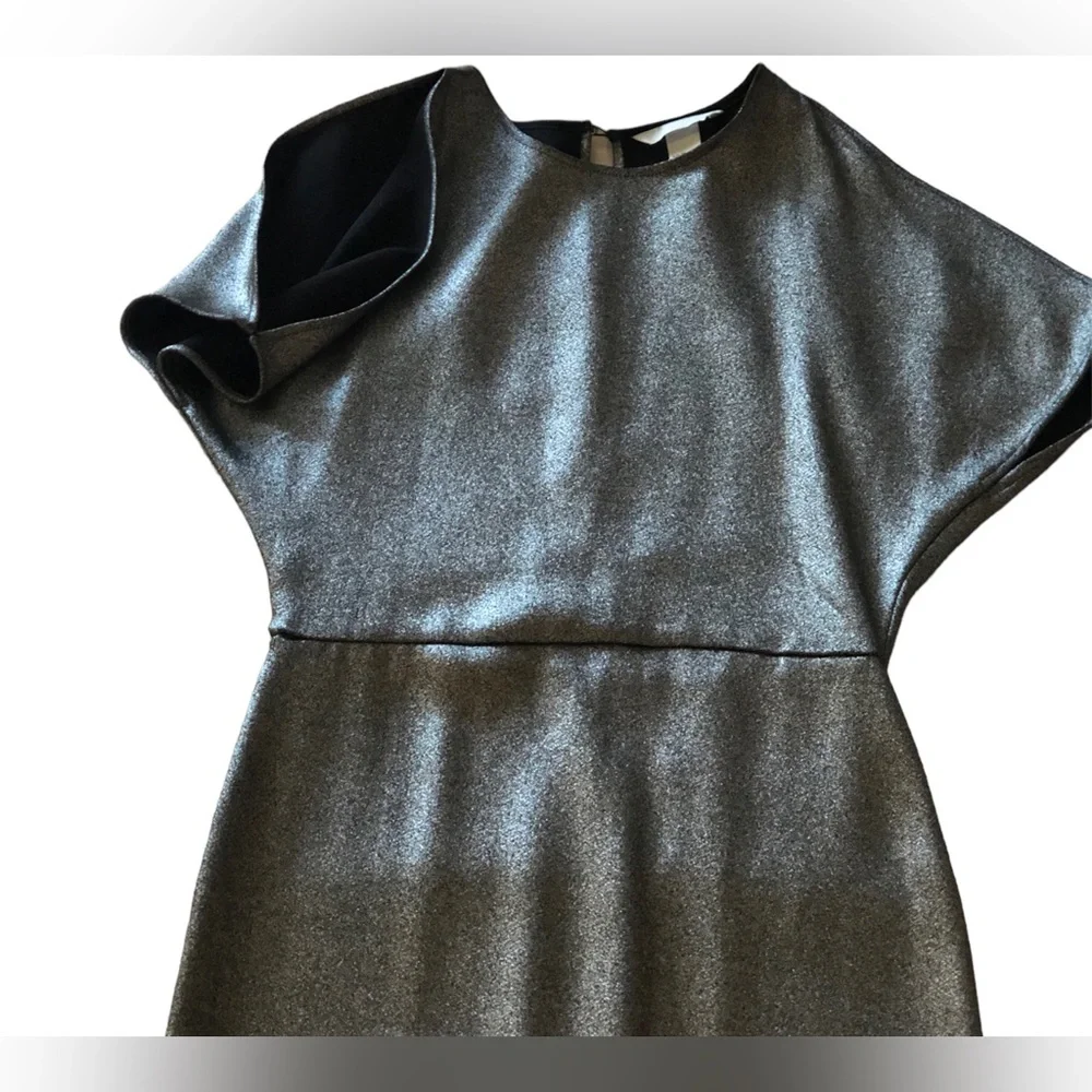 H&M Ladies Black & Silver Glitter Slit Cap Sleeve Fitted New Years Eve Dress - Picture 3 of 11